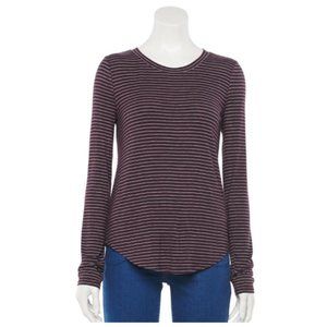 Juniors' Plus Size SO Long Sleeve Crewneck Top
